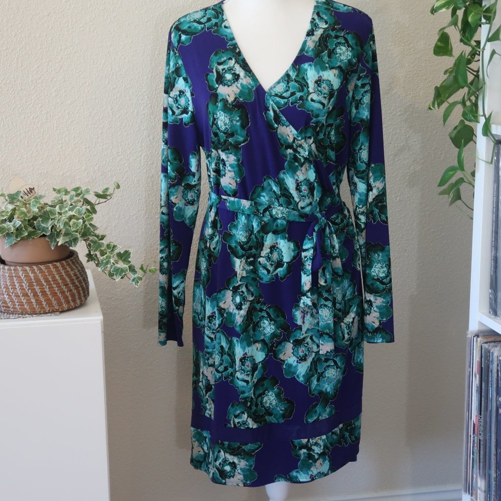 Simply Vera Floral Long Sleeve Wrap Dress